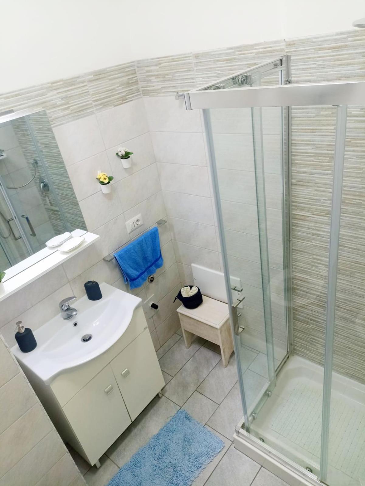 Ranieli Apartments Drapia ภายนอก รูปภาพ
